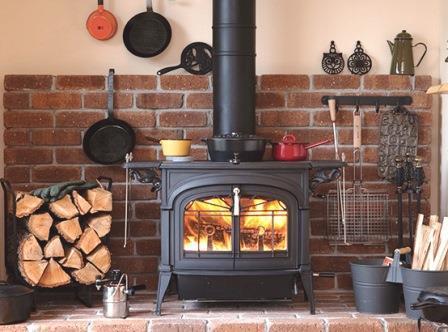 暖炉や薪ストーブの設置は煙突の取り付けと壁の距離がポイント 住まい探しの役立つ情報収集 時々 時事ネタ Blog